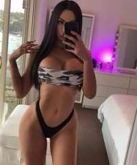 Profesyonel genç escort Çolpan